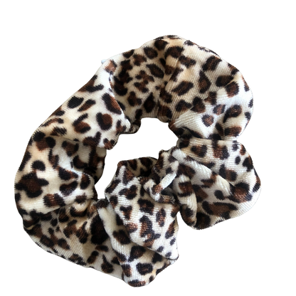 Secret Pocket Zipper Scrunchie - Leopard Velvet